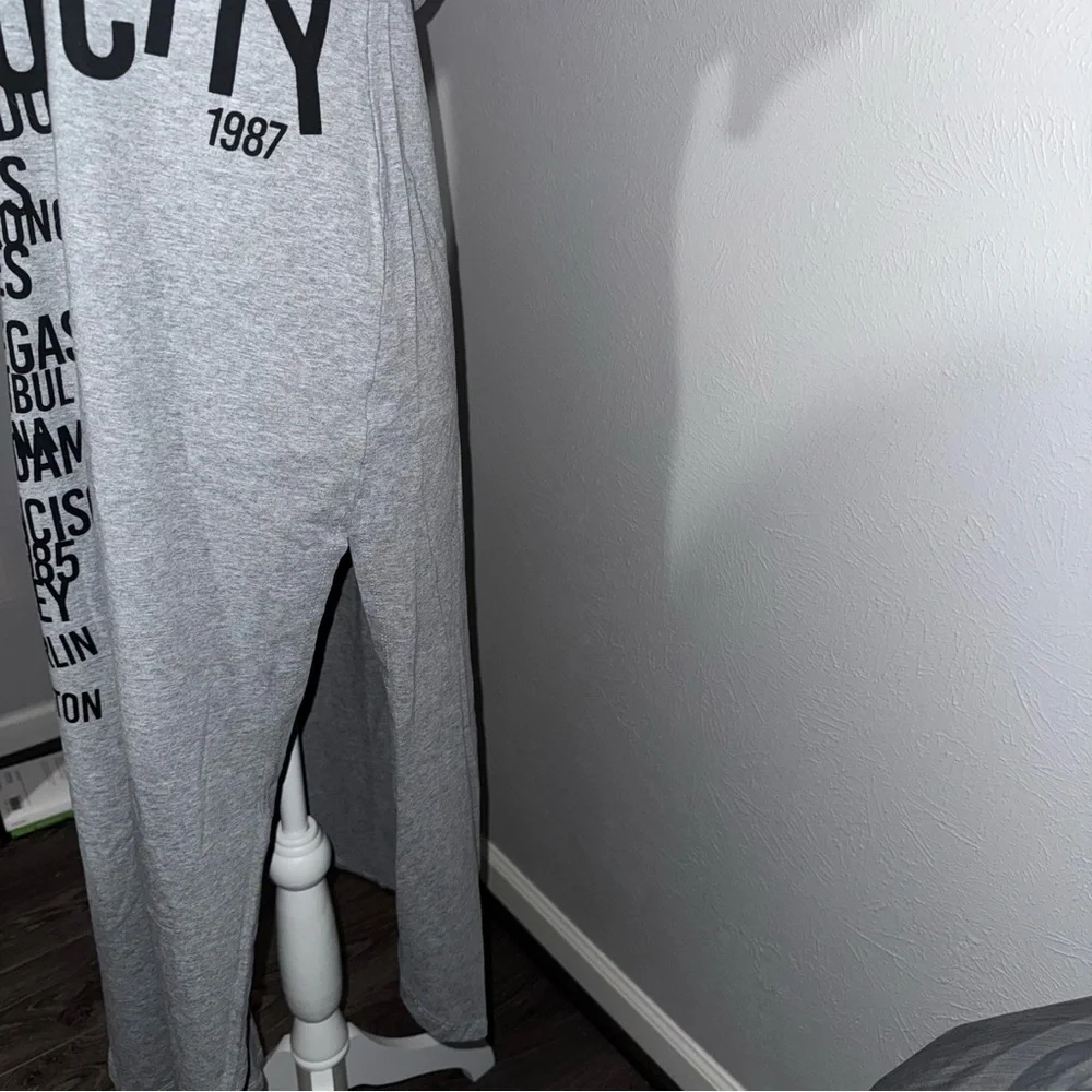 Fashion‎ Nova Women’s Gray FAMOUS CITY 1987 Maxi Dress Size Small - Picture 5 of 13